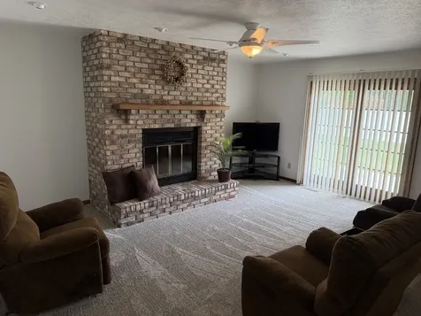 1804 Bruce Street Morris IL 60450