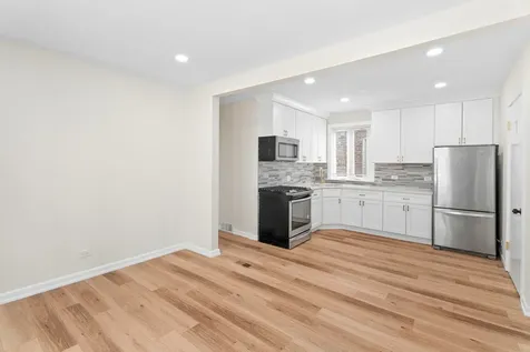 4948 South Tripp Avenue Chicago IL 60632