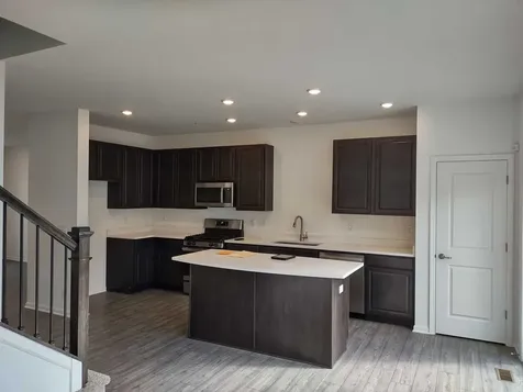 1039 Atterberg Road South Elgin IL 60177