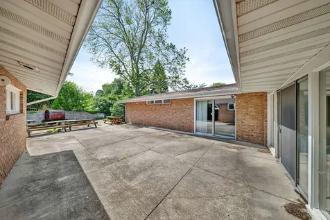 702 Palladium Drive Joliet IL 60435