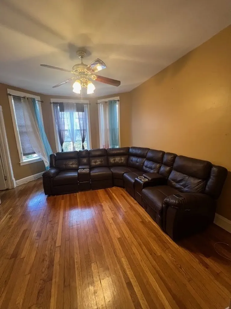 5215 West Van Buren Street Chicago IL 60644