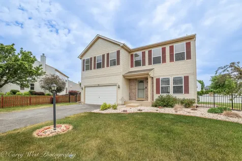 815 Willow Street Kirkland IL 60146