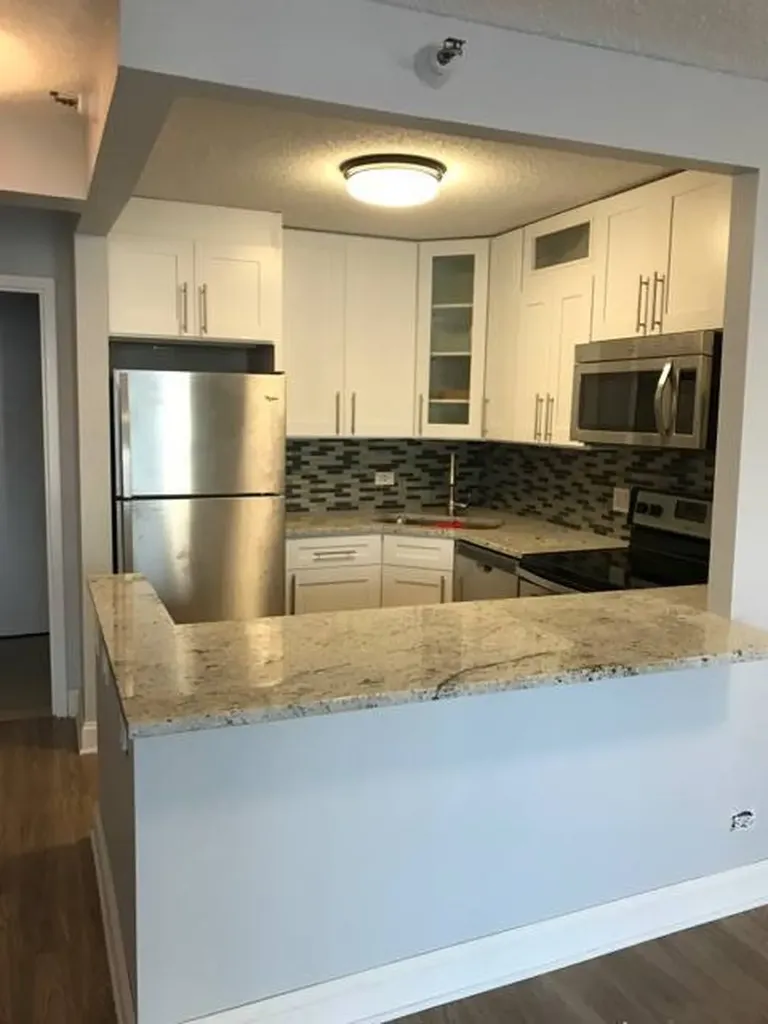 10 East Ontario Street Chicago IL 60611