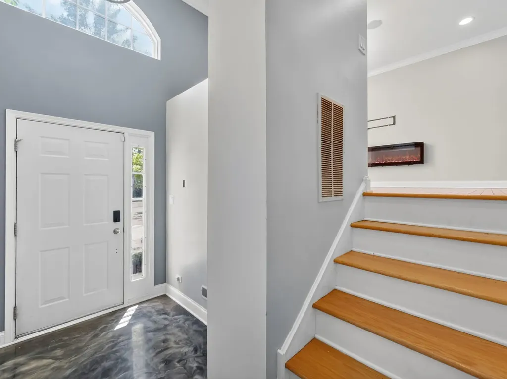 219 Willow Boulevard Willow Springs IL 60480