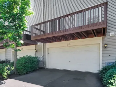 219 Willow Boulevard Willow Springs IL 60480