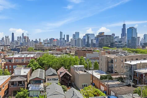 515 North Noble Street Chicago IL 60642