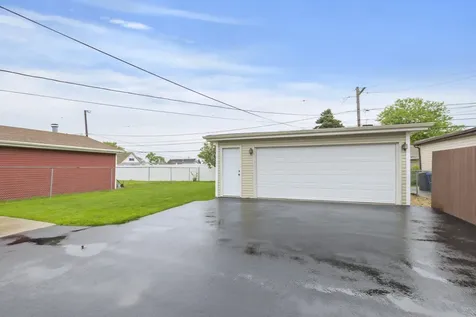 12337 South Loveland Street Alsip IL 60803