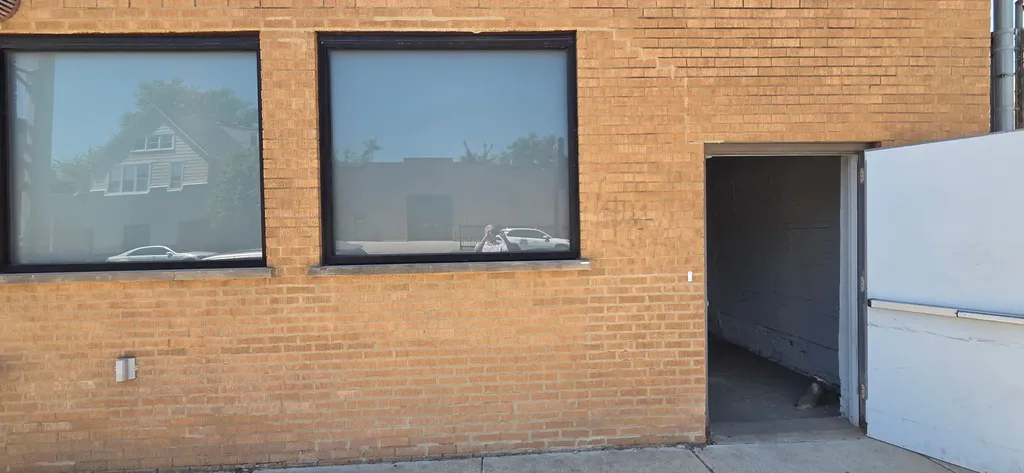 4248 North Elston Avenue Chicago IL 60618
