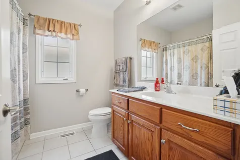 512 Highlington Court Beecher IL 60401