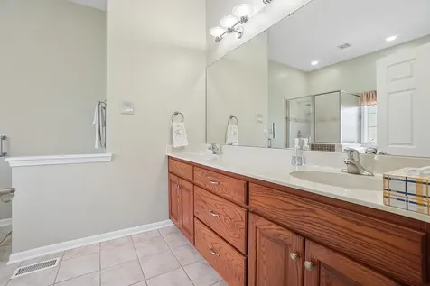 512 Highlington Court Beecher IL 60401