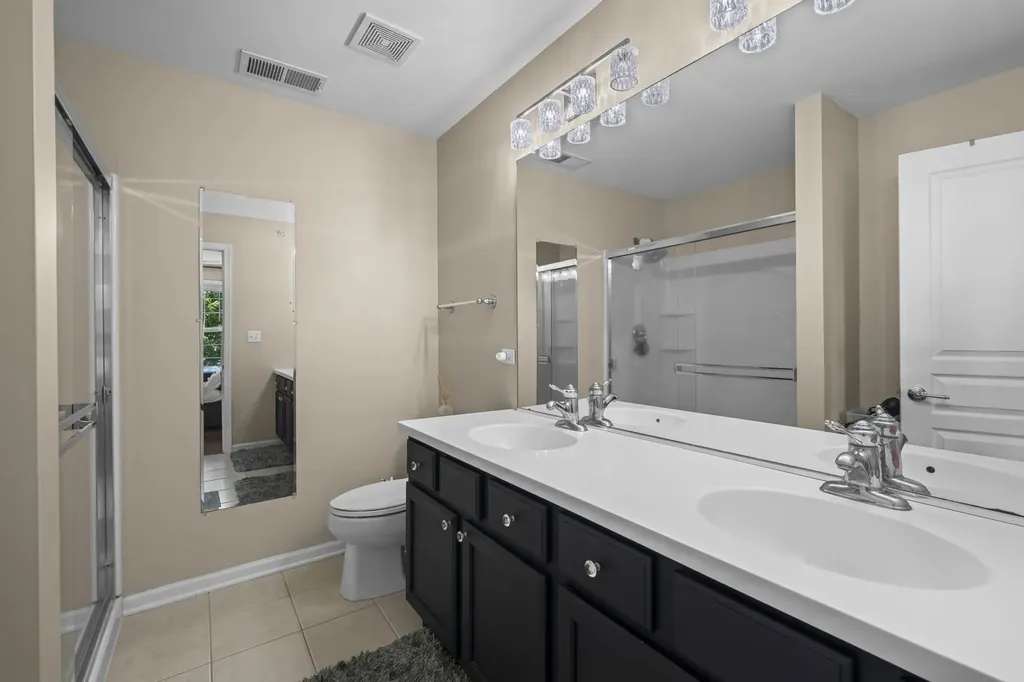 105 Arcadia Lane Lake Zurich IL 60047
