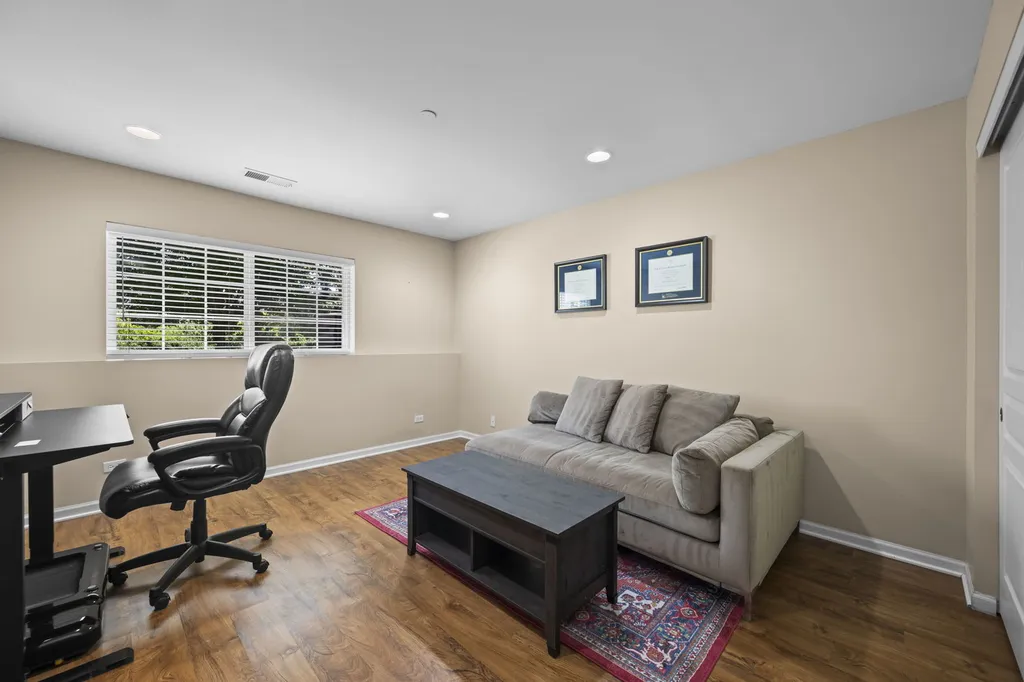105 Arcadia Lane Lake Zurich IL 60047
