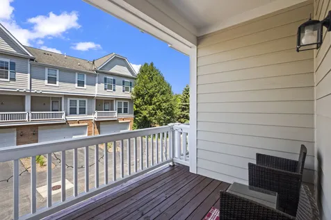 105 Arcadia Lane Lake Zurich IL 60047