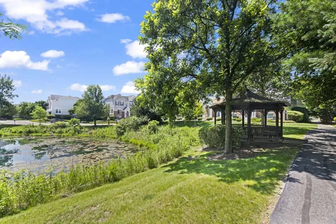 105 Arcadia Lane Lake Zurich IL 60047