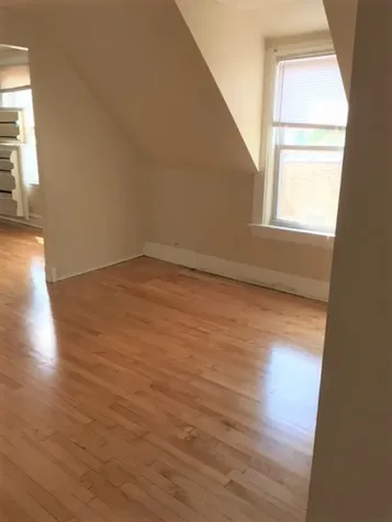 1911 West Eddy Street Chicago IL 60657