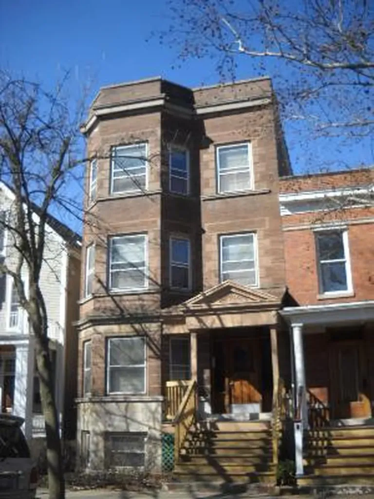 3716 North Paulina Street Chicago IL 60613