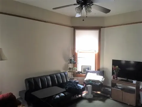 3716 North Paulina Street Chicago IL 60613