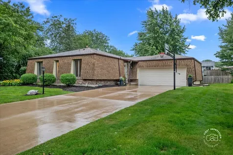 1024 Maple Lane Batavia IL 60510