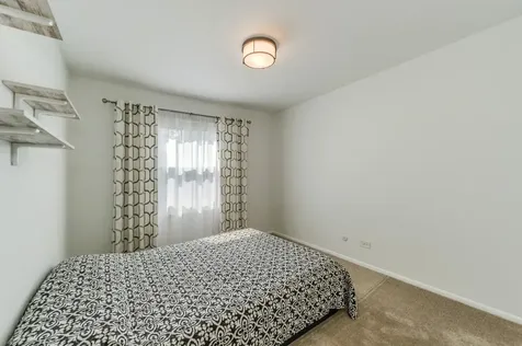 242 Harvest Court Vernon Hills IL 60061