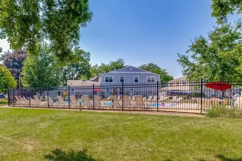 242 Harvest Court Vernon Hills IL 60061