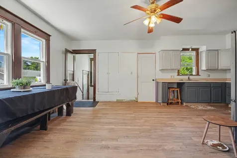 422 North 2nd Street Cissna Park IL 60924