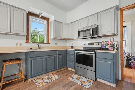 422 North 2nd Street Cissna Park IL 60924