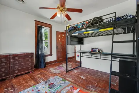 422 North 2nd Street Cissna Park IL 60924