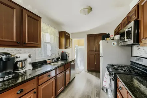 13 Bonnie Lane Yorkville IL 60560