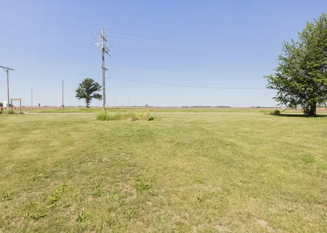 29058 East 2700 Street Prophetstown IL 61277