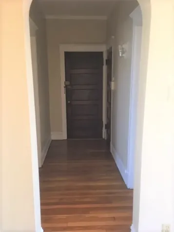 2208 West Berteau Avenue Chicago IL 60618