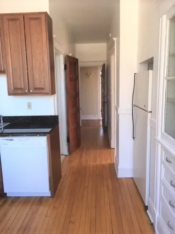 2208 West Berteau Avenue Chicago IL 60618