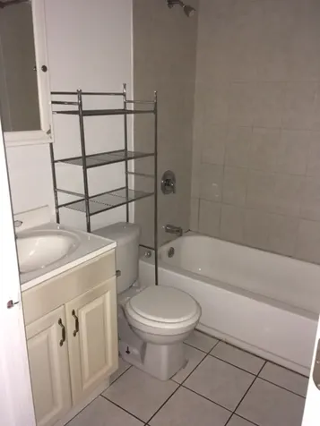 2337 North Bosworth Avenue Chicago IL 60614