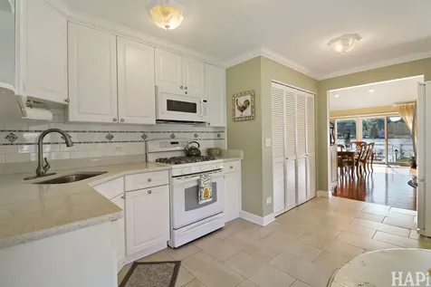 716 South Riverside Drive Mchenry IL 60050