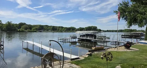 716 South Riverside Drive Mchenry IL 60050