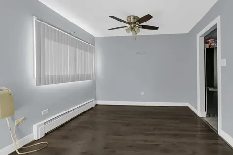 18555 Hickory Court Lansing IL 60438