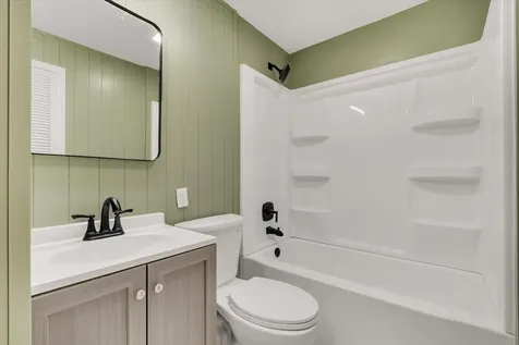 3823 28TH Avenue Rock Island IL 61201