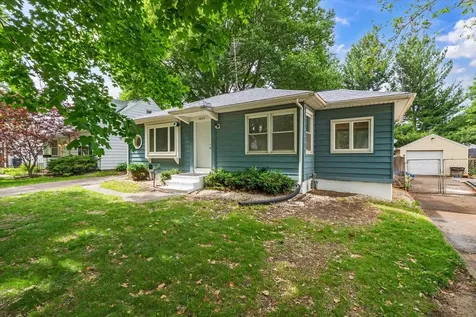 3823 28TH Avenue Rock Island IL 61201