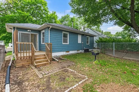 3823 28TH Avenue Rock Island IL 61201