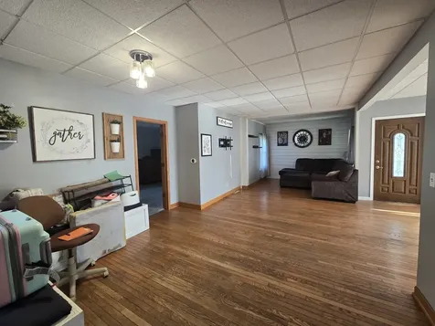 732 West 2nd Street Byron IL 61010