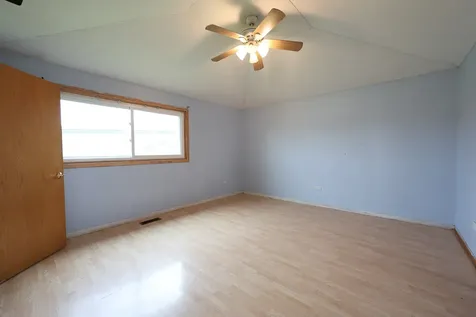 5011 Fairoaks Court Country Club Hills IL 60478
