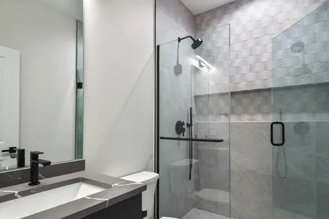 5355 North Melvina Avenue Chicago IL 60630