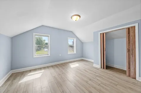 209 South Jackson Street Gardner IL 60424