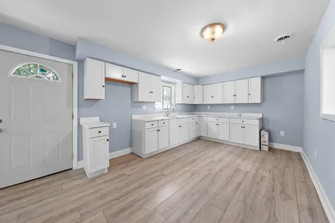 209 South Jackson Street Gardner IL 60424