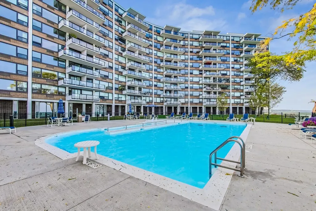 1630 Sheridan Road Wilmette IL 60091
