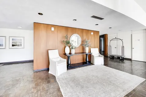 1630 Sheridan Road Wilmette IL 60091