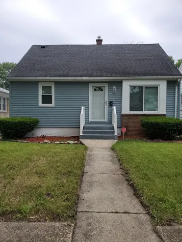 14529 Clinton Street Harvey IL 60426