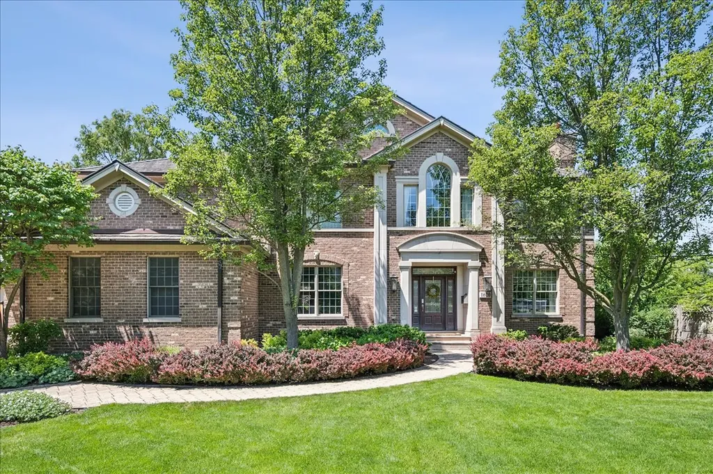 1620 Canterbury Lane Glenview IL 60025