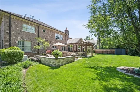 1620 Canterbury Lane Glenview IL 60025