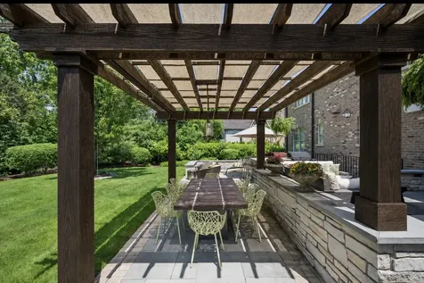 1620 Canterbury Lane Glenview IL 60025