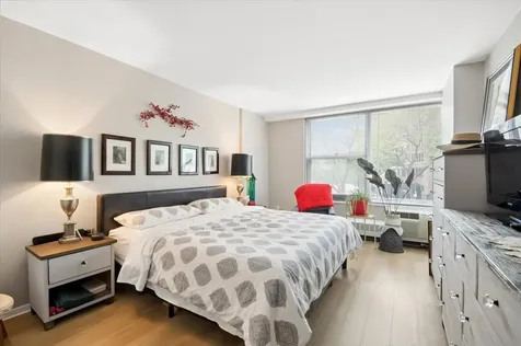 3900 North Lake Shore Drive Chicago IL 60613